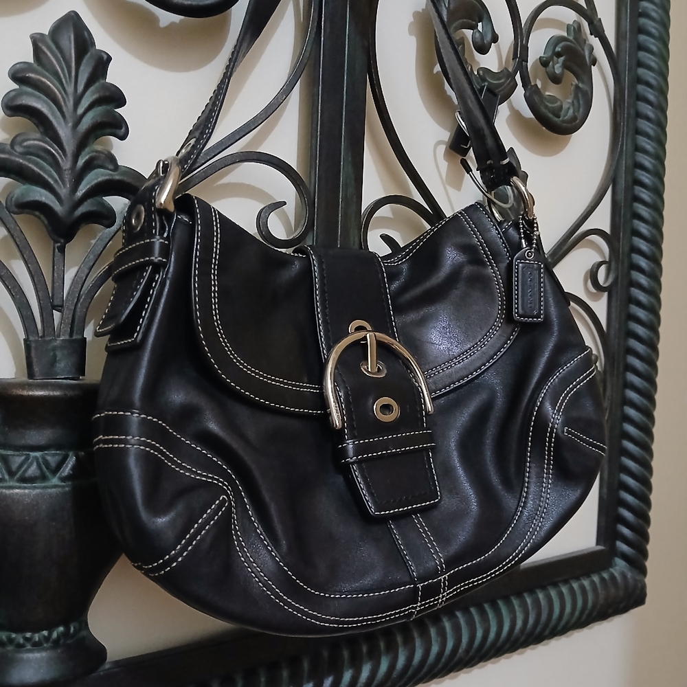 Sold!! Coach Vintage Y2K Soho Leather Flap Buckle Leather Shoulder Bag - Picture 4 of 13